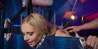 Smashed From Behind VR Porn GIF