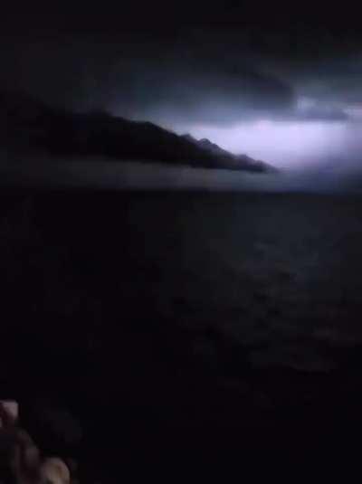 Does this count as Thalassophobia? - La Picasa lagoon, Argentina