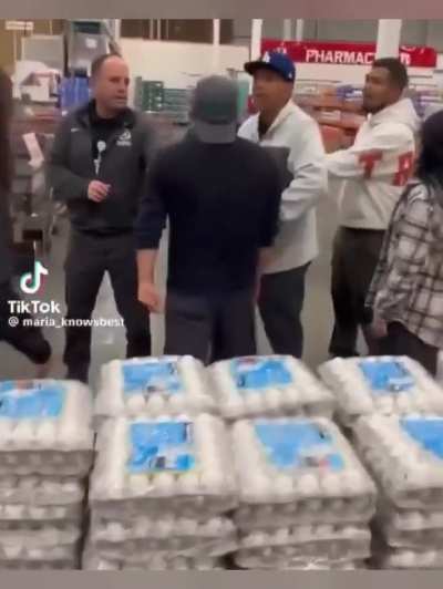 Egg fight at Costco