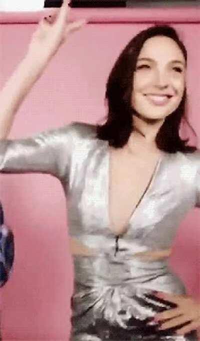 Dancing - GIF