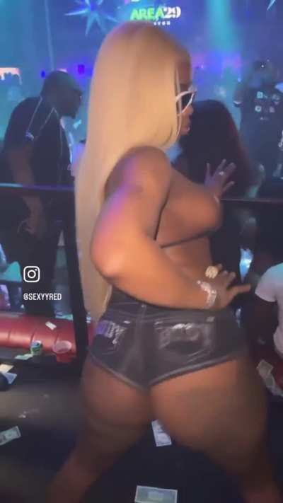 If she didn’t stunk, Sexyy Red would’ve been halfway decent at least.