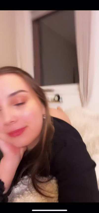 If even 5 guys like this, I'll celebrate and fuck myself 🙈