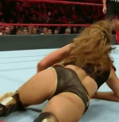 Mickie James' Thicc Butt Gets Me So Hard.