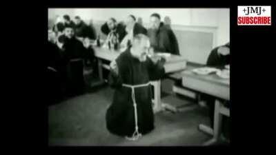 Padre Pio's life inside the convent in video