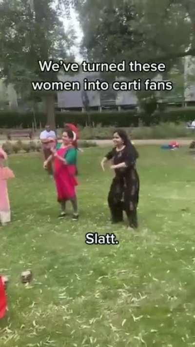 They got the Desi aunties dancing to carti 😭