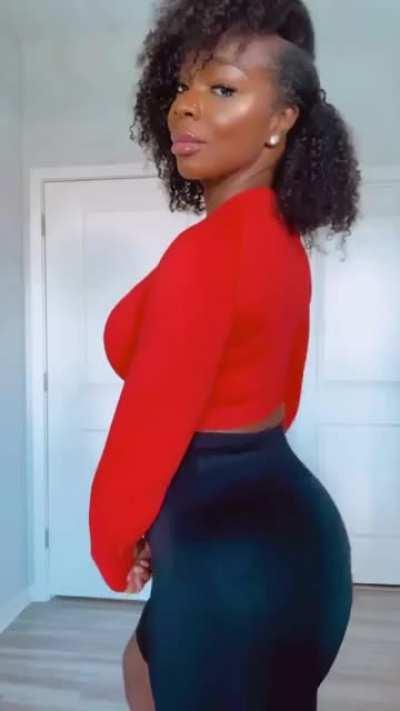 Some coconut Shea butter flava ✨🤎