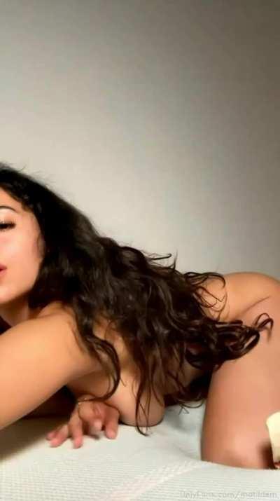 Busty girl on the bed