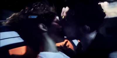 Zendaya..! Damnnn tgat tongue 