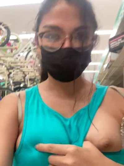 Struggling a bit with this dress