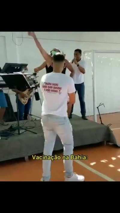 Corona vaccination: USA x Brazil