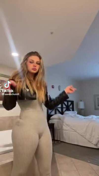 SavaSchultz 😈😈😈