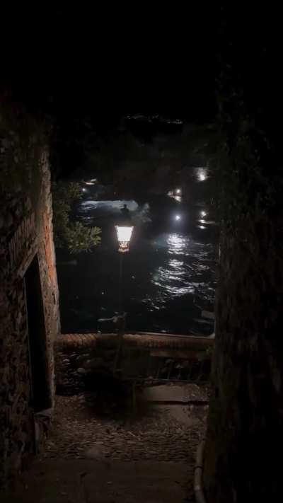 Calm ocean breeze somewhere in Italy