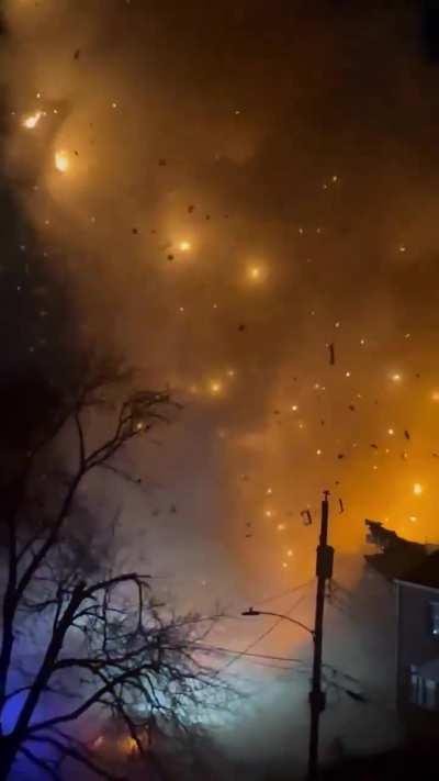 House in Arlington, Virginia explodes after police approached it with a search warrant
