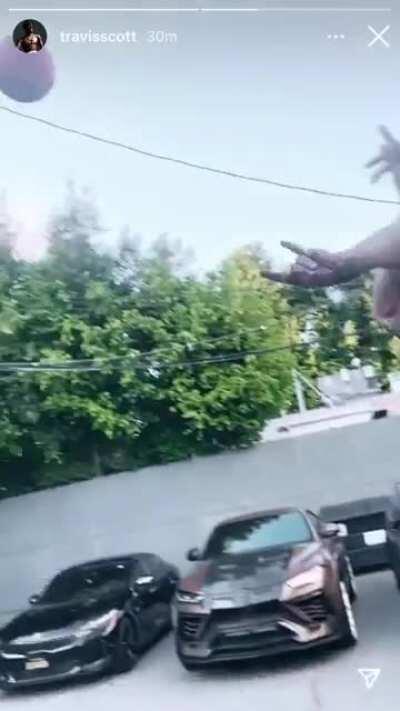 This nigga Travis hits one shot nd don’t know how to act 🤦🏾‍♂️😭