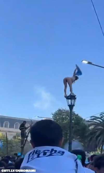 Butt Naked On The Street Light