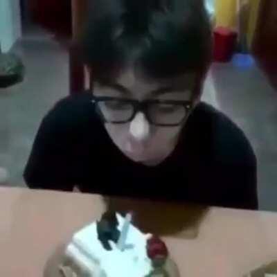 Felicidades Ramiro 🥳🥳🥳