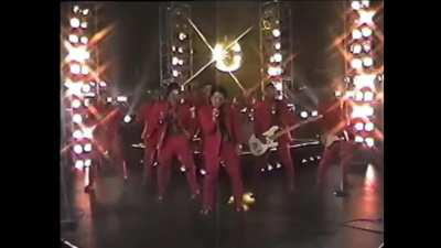 PepeLaugh lost to door