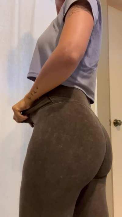 38 y/o mom here.. am I still fuckable? [ba]