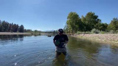 My buddy tried to do a bday shotgun and failed 😂😂😂