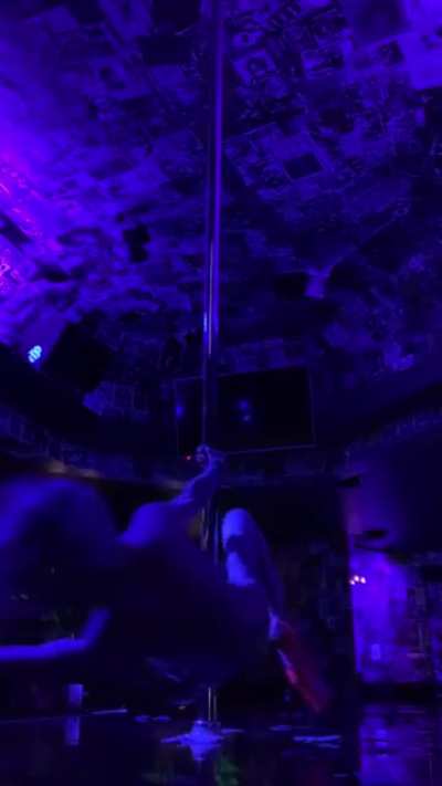 Some flow at the strip club last night <3