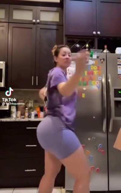 WOESENPAI (@fuckingwoesenapi)