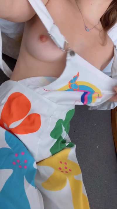 I give off kids tv presenter vibes….with great boobies 🤭 (reveal)