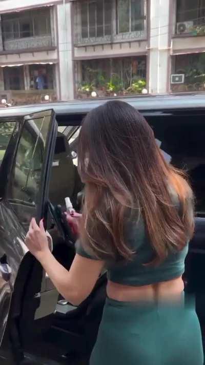 Malaika Arora Spotted near Saloon  ♥️😘