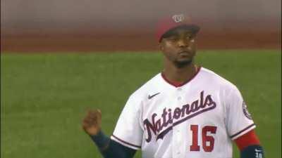 Victor Robles updates his praying mantis the amount of outs