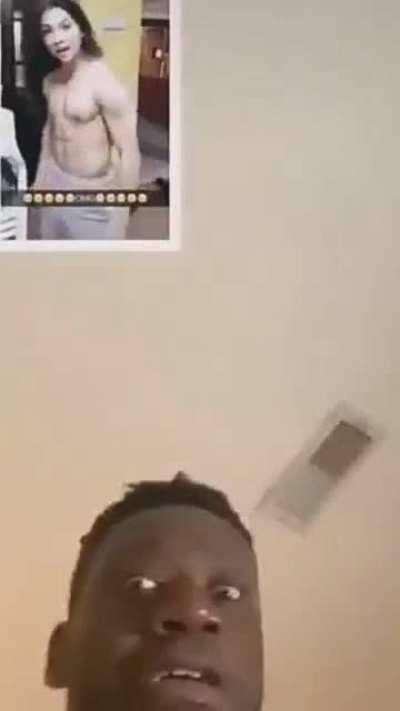 E ela só fica melhor é mt bom webnamoro