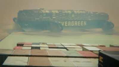 SUEZ SHIP FLIES AWAY