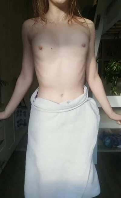 First time doing a towel drop and it took some shaking 😅 [oc]