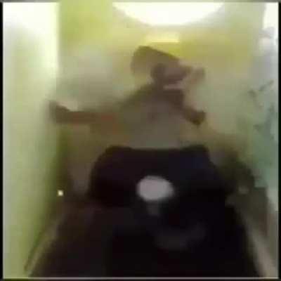 Caraio man calma só to cagano