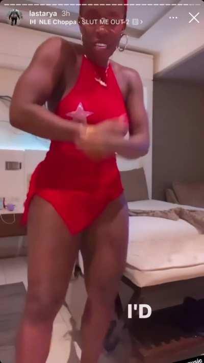 Hottest Shit on the Gram 22