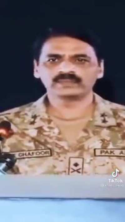 Loving the new Pakistan