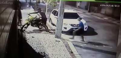 Ninja Dude Foils Motorcycle Thieves in Superb Form...
