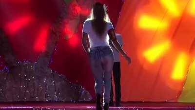 Bouncing Her Humongous Juggs in a Wet T-Shirt