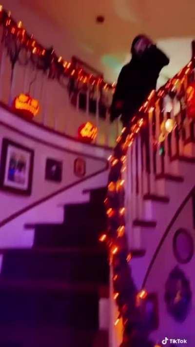 Killers in the queue be like