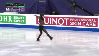 Korean figure skater Chaeyeon Kim kills it skating to Adagio For Tron, The Grid & Derezzed from Tron: Legacy soundtrack