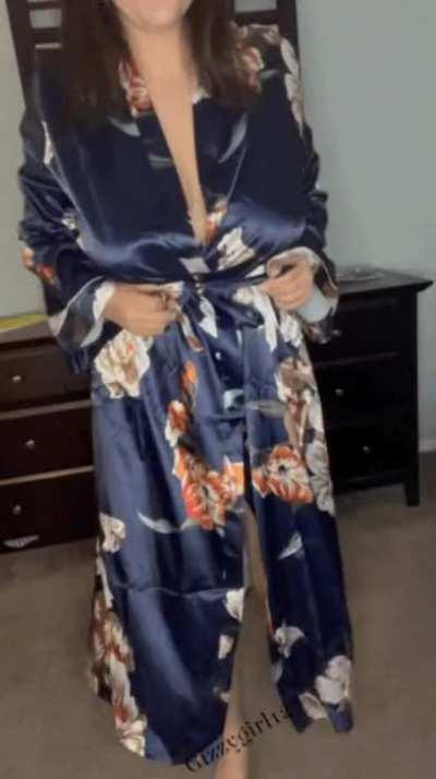 After a year of Reddit shenanigans it’s finally my cake day!!