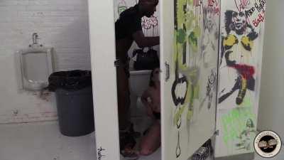 Brooklyn's BBC Bathroom Bang 💥