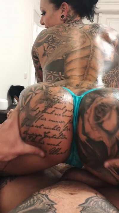 Mara Inkperial Onlyfans Lapdance Riding On Dick
