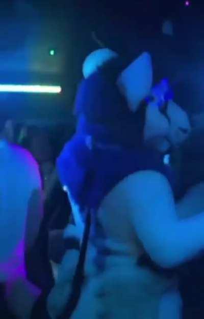 FURRY CLUB IN ATLANTA BANGIN YB⁉️😱 THOUGHTS❓🤔