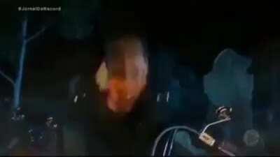 Taca-lhe pau nessa motinha Nicolas