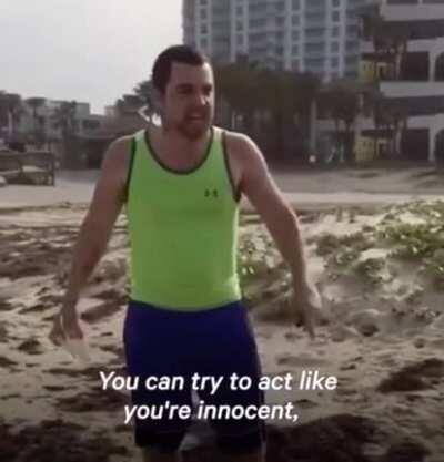 Deranged MAGA psycho attacks Arab family at the beach