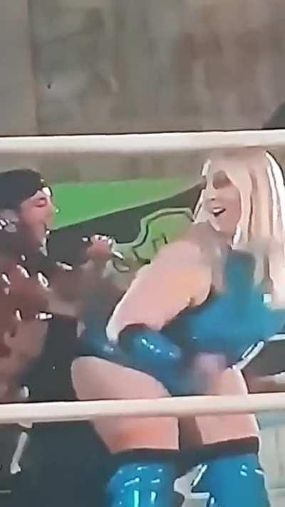 Incredibly lucky guy gets a face full of blair alexis's humongous ass