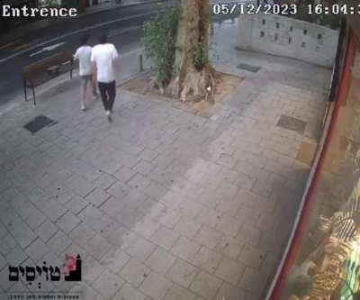 It's winter, but that's not rain 