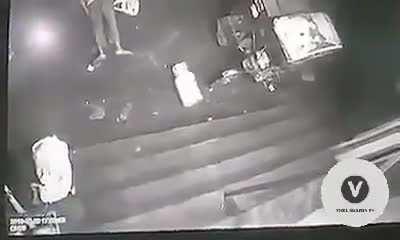 Robber knocked out dead with a gas tank