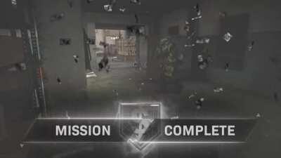 Cant stop laughing at baiting this last second claymore kill.