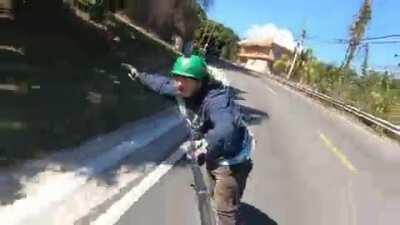 A downhill run that I almost lost my life. (Wobbles of D☠ATH)