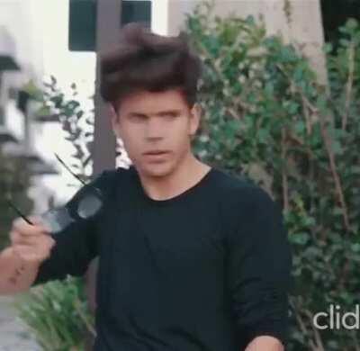 A versão de hoje do filme Eles vivem